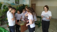 Учиться, надо весело, чтоб хорошо учиться… Учиться, надо весело, чтоб хорошо учиться…