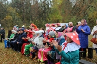 Грибов маловато, но праздник был красивый! Грибов маловато, но праздник был красивый!
