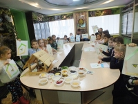 Покорми зимой синицу Покорми зимой синицу