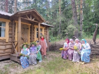 А у лета зелёное платье А у лета зелёное платье